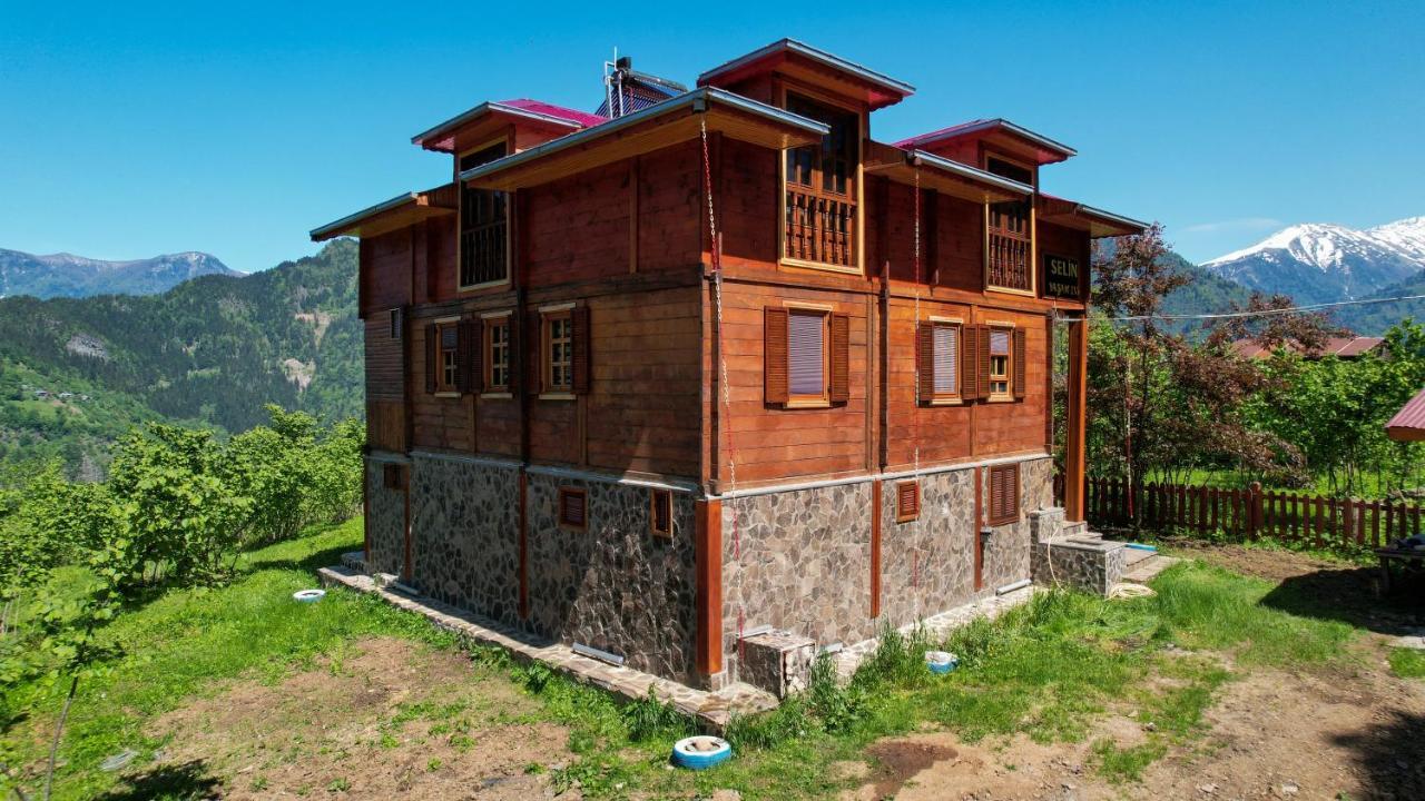 Selin Yasam Evi Apartamento Artvin Exterior foto