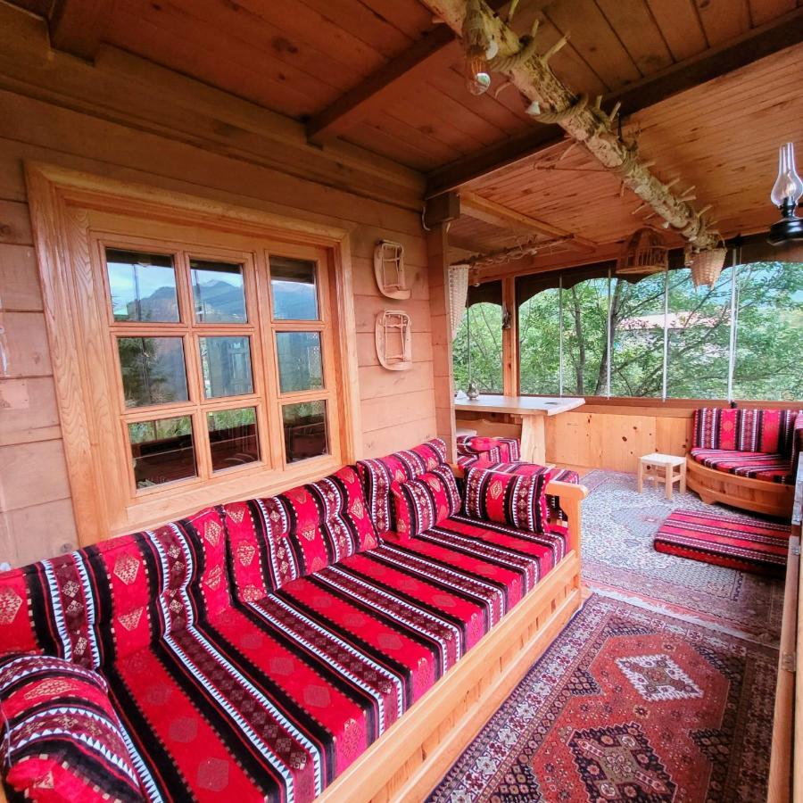 Selin Yasam Evi Apartamento Artvin Exterior foto